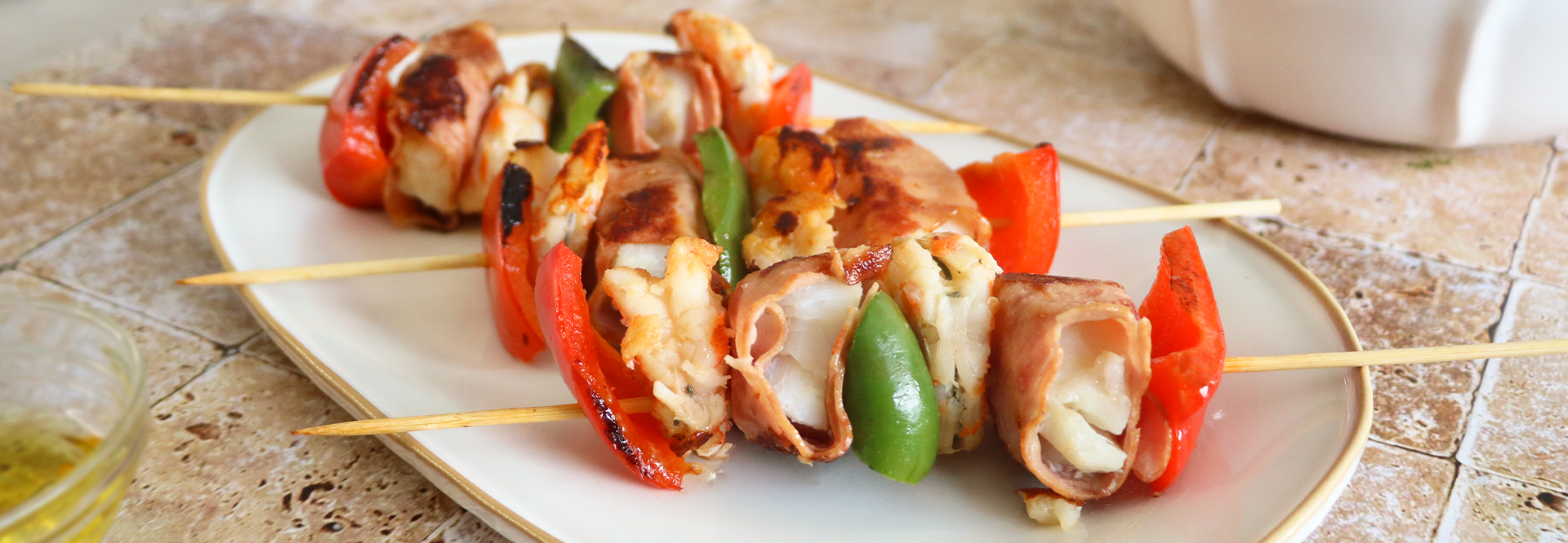 Espetadas de Bacalhau com Bacon e Camarão